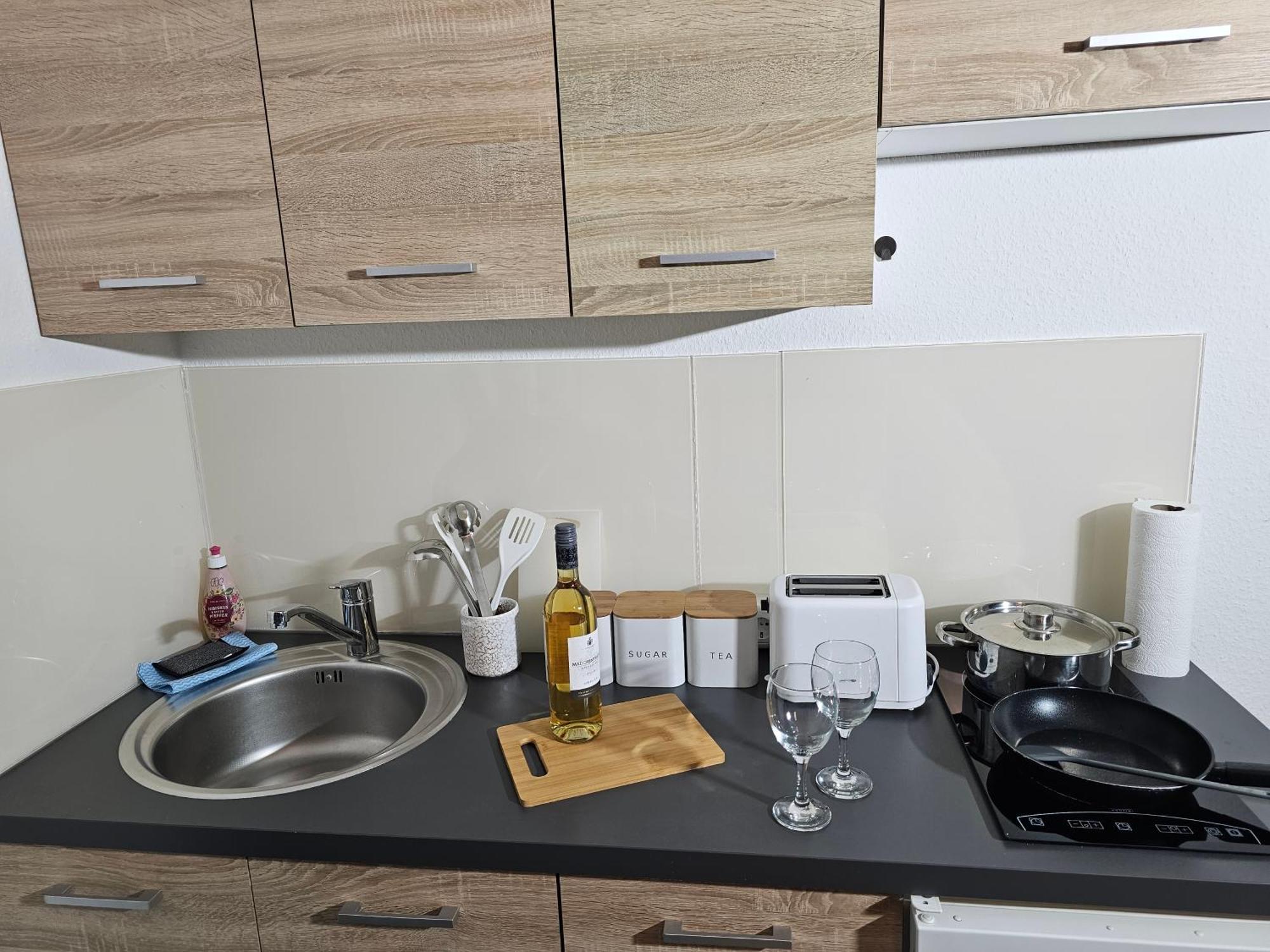 Homestyle Near Duesseldorf Messe & Airport * Meerbusch